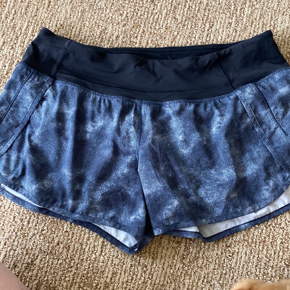 Lululemon short